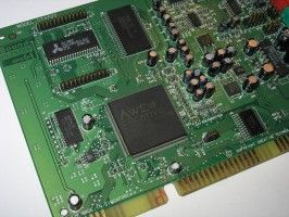 CT4520 Sound Blaster AWE64 Value